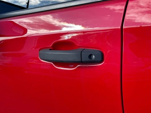 Used 2020 Chevrolet Silverado 1500 Custom w/ Custom Value Package image 28