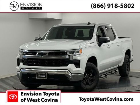 Used 2024 Chevrolet Silverado 1500 LT w/ Protection Package image 1