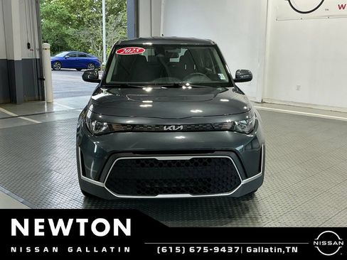 Used 2025 Kia Soul LX FWD image 17