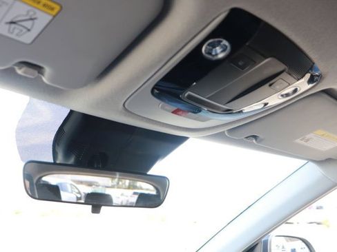 Used 2025 Kia Seltos S image 28