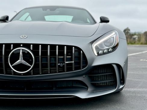 Used 2018 Mercedes-Benz AMG GT R image 26