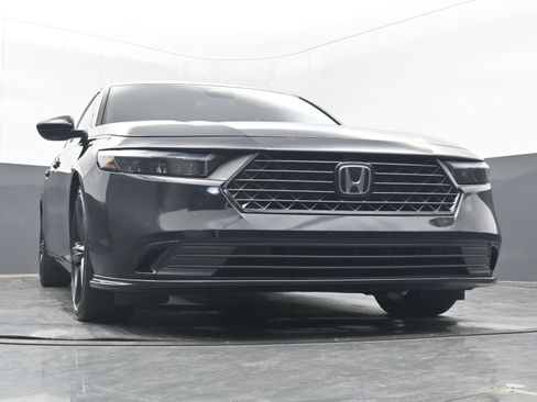 Used 2023 Honda Accord Sport image 23