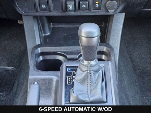 Used 2023 Toyota Tacoma TRD Sport image 21