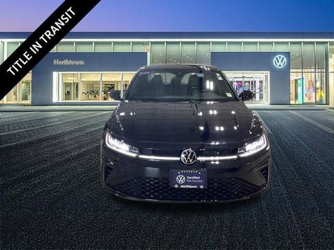 Used 2026 Volkswagen Jetta Sport FWD image 5