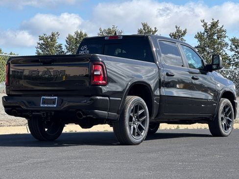 New 2026 RAM 1500 Laramie AWD/4WD image 3
