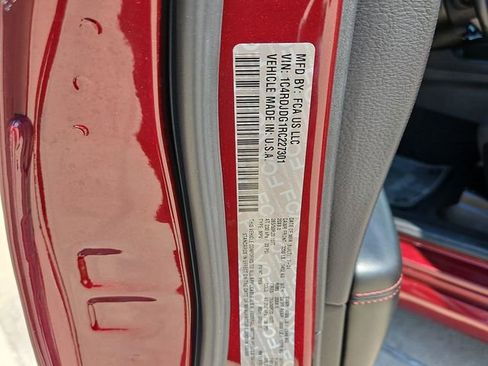 Used 2024 Dodge Durango GT image 32