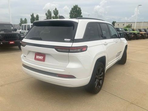 New 2026 Jeep Grand Cherokee Limited AWD/4WD image 6