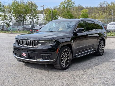 Used 2022 Jeep Grand Cherokee L Summit AWD/4WD image 12