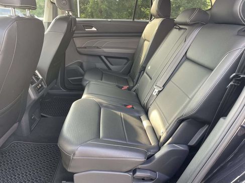 Used 2023 Volkswagen Atlas SE FWD image 13