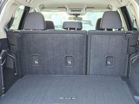 New 2026 Nissan Rogue SV w/ Cold Weather Package FWD image 28