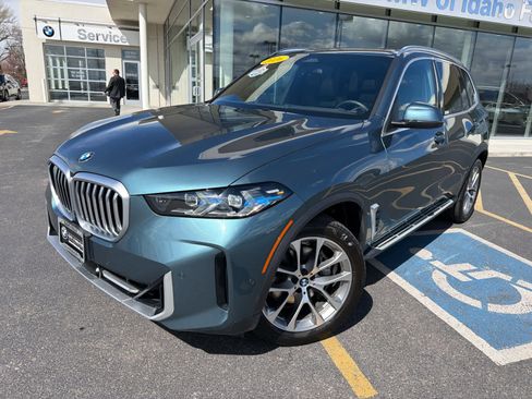 Used 2026 BMW X5 xDrive40i AWD/4WD image 3