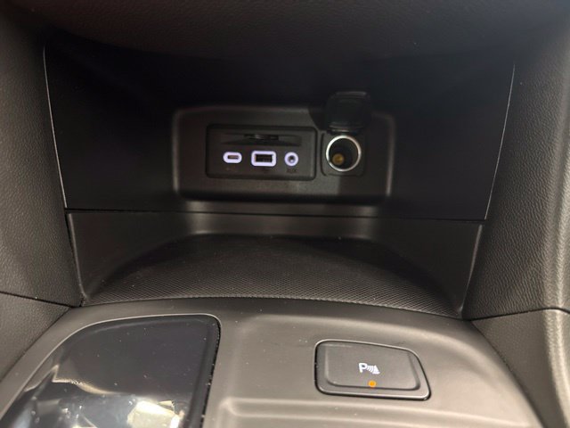 Used 2023 Chevrolet Equinox RS FWD image 29