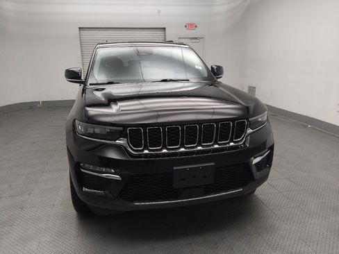 Used 2023 Jeep Grand Cherokee 4WD 4xe image 14