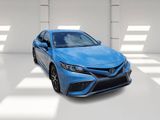 Used 2023 Toyota Camry SE image 3
