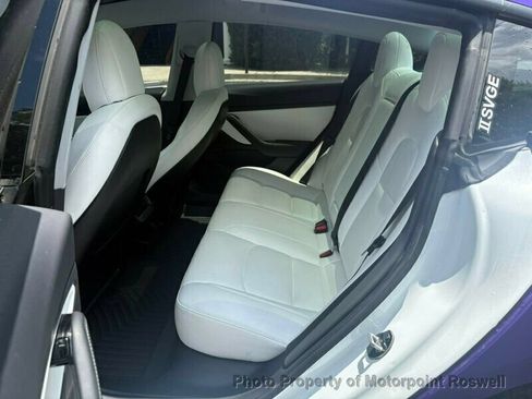 Used 2020 Tesla Model 3 Standard Range Plus RWD image 22