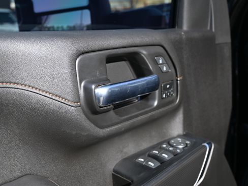 Used 2023 GMC Sierra 2500 AT4 w/ Gooseneck/5TH Wheel Package image 16