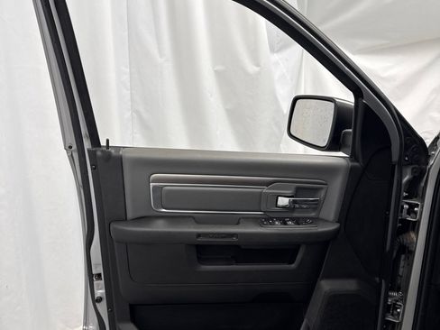 Used 2022 RAM 1500 Classic SLT w/ Protection Group AWD/4WD image 12