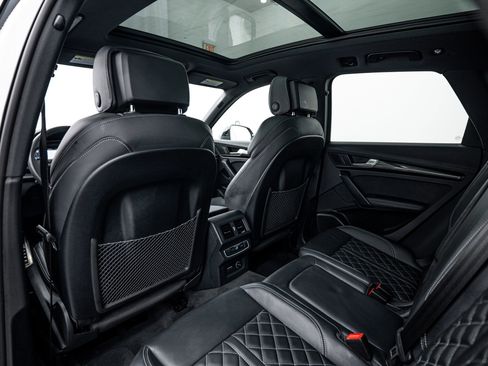 Certified 2025 Audi SQ5 Premium Plus w/ Premium Plus Package image 16