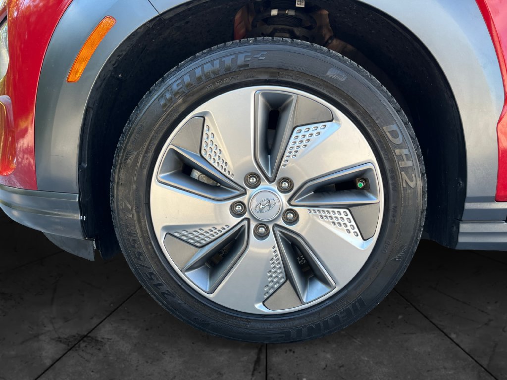 Used 2021 Hyundai Kona SEL FWD image 14