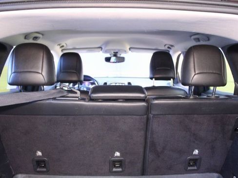 Used 2019 Jeep Cherokee Trailhawk w/ Comfort & Convenience Group image 16