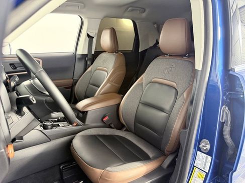 Used 2024 Ford Bronco Sport Outer Banks w/ Tech Package image 11