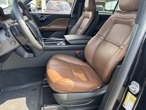 Certified 2023 Lincoln Aviator Reserve w/ Equipment Group 201A RWD image 21