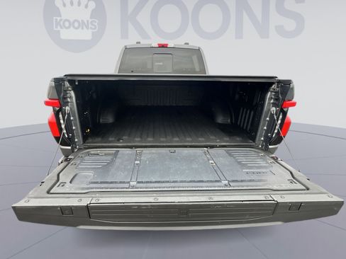 Used 2023 Ford F150 Lightning Lariat image 33