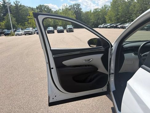 Used 2024 Hyundai Tucson SEL AWD/4WD image 22