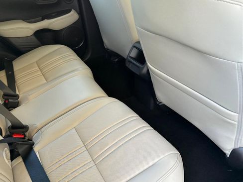 Certified 2024 Honda HR-V EX-L image 29