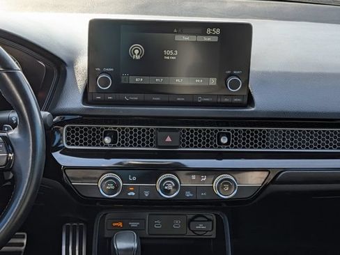 Used 2025 Honda Civic Sport image 16