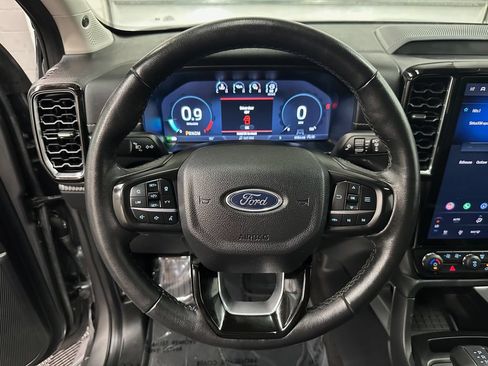 Used 2024 Ford Ranger Lariat w/ Trailer Tow Package AWD/4WD image 15