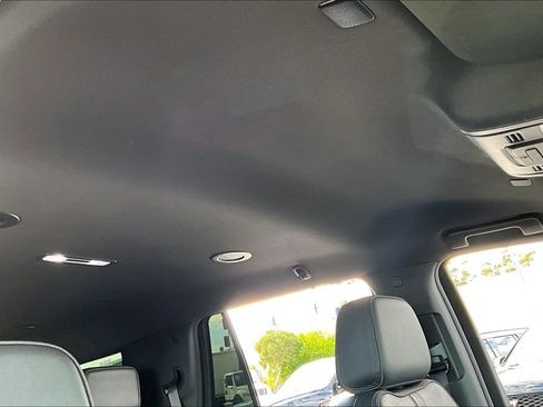 Used 2024 Chevrolet Tahoe RST w/ Luxury Package AWD/4WD image 13