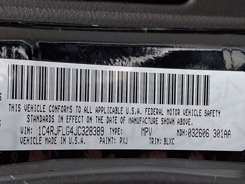 Used 2018 Jeep Grand Cherokee Trailhawk w/ Trailhawk Luxury Group image 28