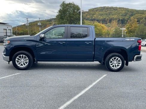 Certified 2022 Chevrolet Silverado 1500 LT image 10