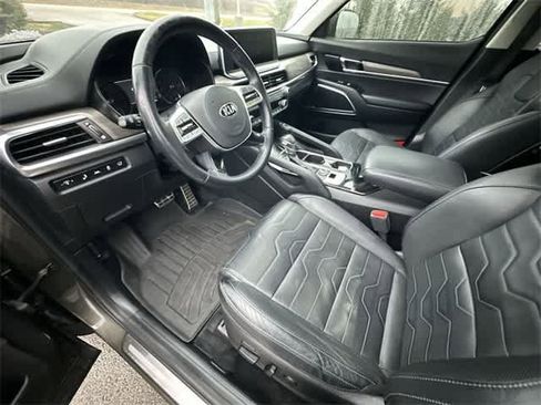 Used 2020 Kia Telluride SX w/ SX Prestige Package image 17