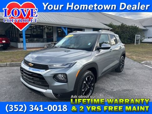 Used 2023 Chevrolet TrailBlazer LT w/ Convenience Package image 1
