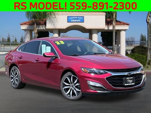 Used 2023 Chevrolet Malibu RS FWD image 1