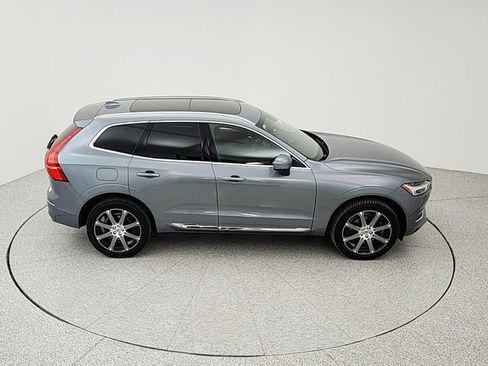 Used 2018 Volvo XC60 T6 Inscription w/ Luxury Seat Package image 16