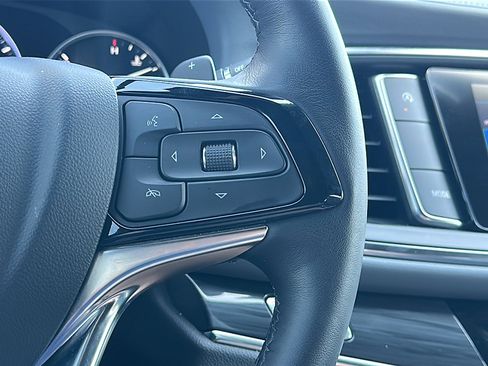 Used 2023 Buick Enclave Premium w/ Experience Buick Package image 29