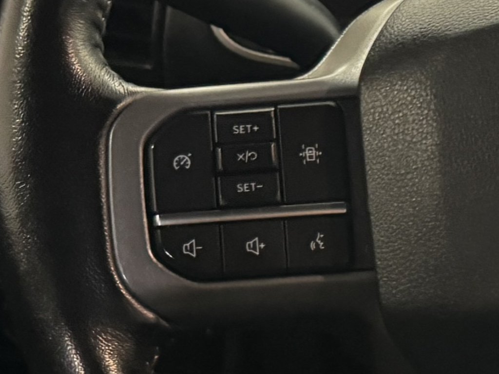 Used 2022 Ford F150 XLT w/ Equipment Group 302A High AWD/4WD image 5