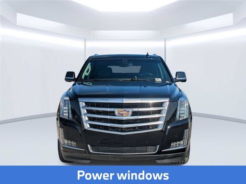 Used 2019 Cadillac Escalade 2WD image 11