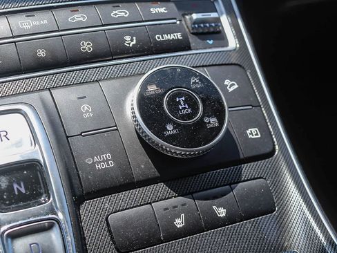 Used 2023 Hyundai Santa Fe SEL image 36