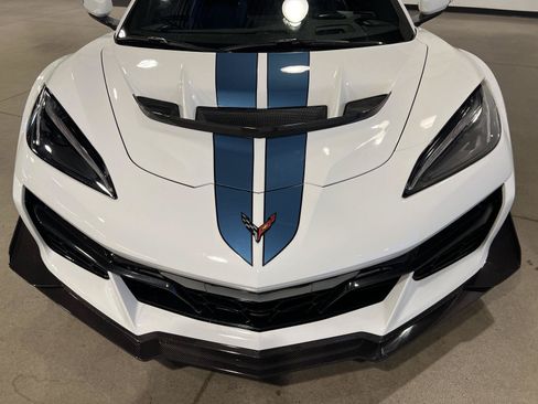 Used 2026 Chevrolet Corvette ZR1 w/ ZR1 Carbon Fiber Aero Package RWD image 68