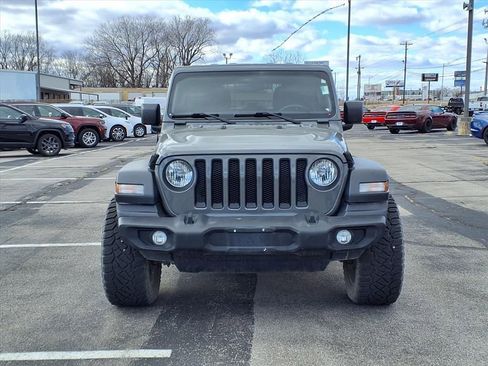 Used 2019 Jeep Wrangler Unlimited Sport S image 2