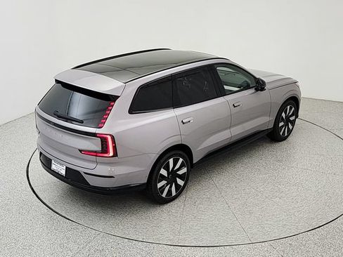 New 2026 Volvo EX90 Ultra AWD/4WD image 32