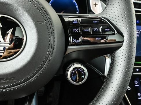 New 2025 Maserati Grecale GT image 16