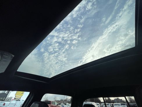 Used 2020 Toyota Tacoma TRD Sport image 29