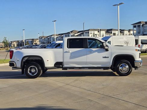 New 2026 Chevrolet Silverado 3500 LT w/ Texas Edition image 7