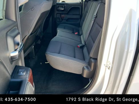 Used 2015 GMC Sierra 1500 SLE w/ SLE Value Package image 21