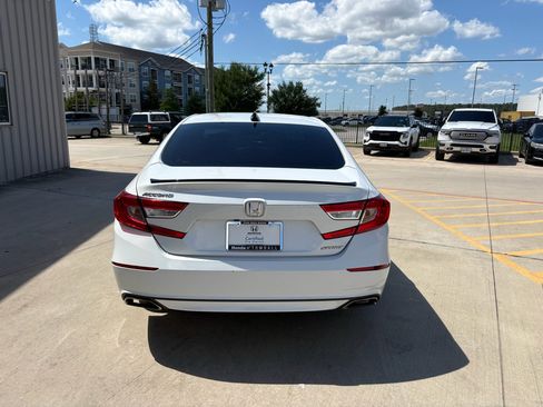 Certified 2021 Honda Accord Sport image 7